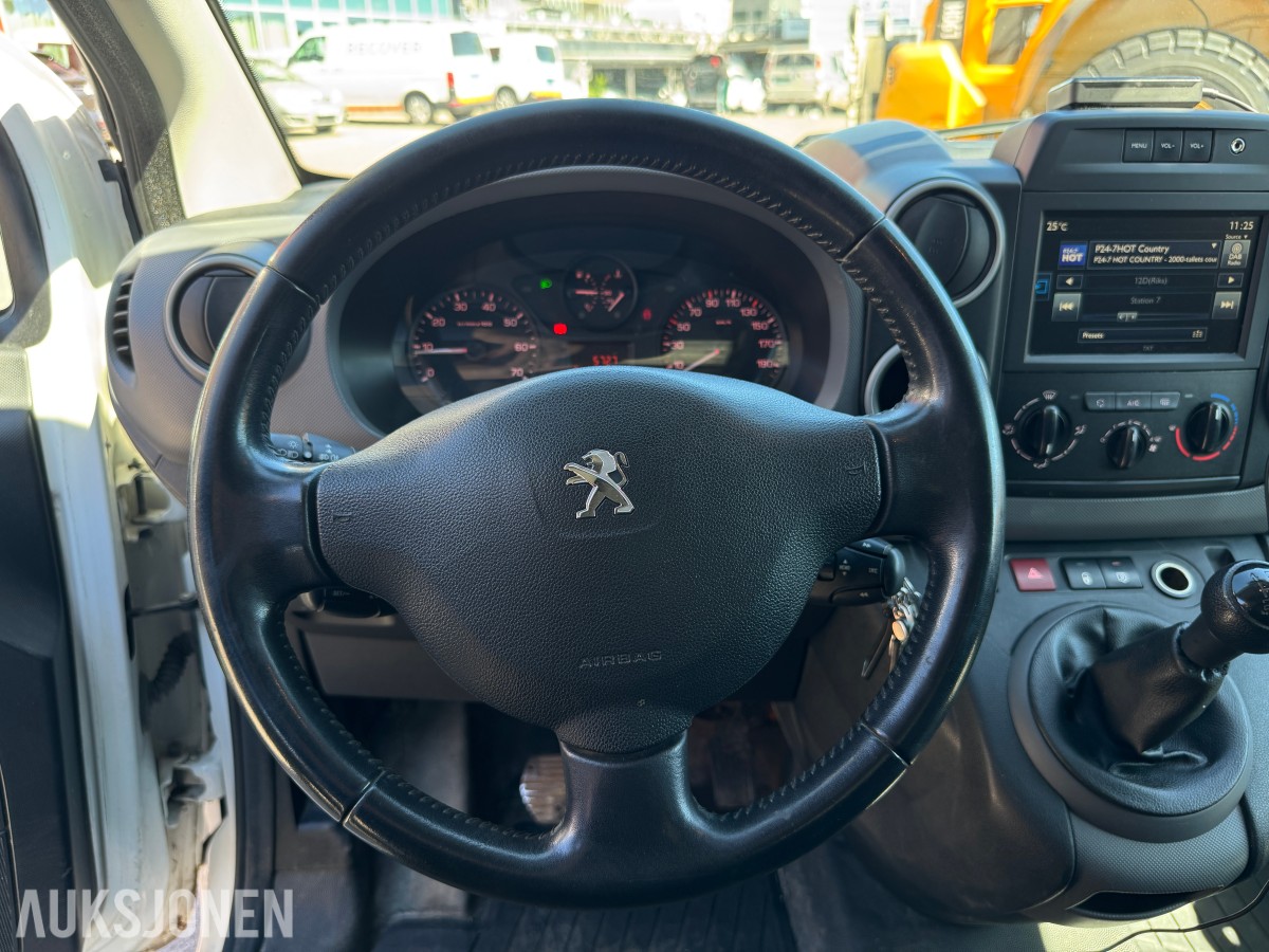 2017 Peugeot PARTNER HENGERFESTE CRUISE P.SENSORER S+V HJUL