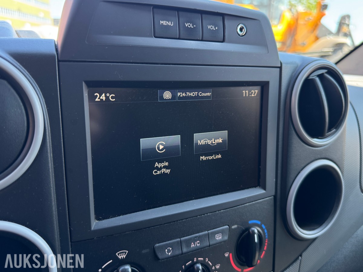 2017 Peugeot PARTNER HENGERFESTE CRUISE P.SENSORER S+V HJUL