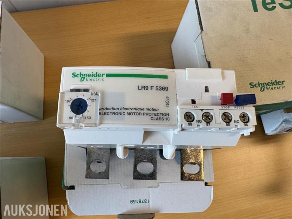 3stk Schneider Electric / TeSys LR9F5369 motorvernrelé 90–150A,  ubrukt