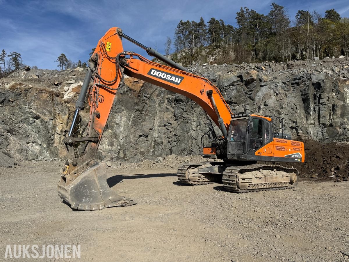 2020 Doosan DX350LC-7 - Beltegraver - Gravemaskin