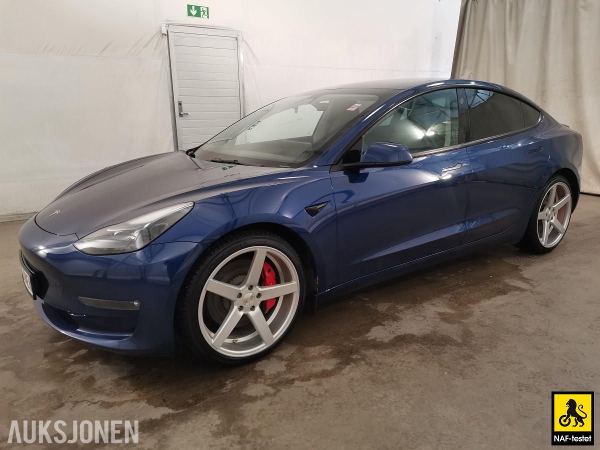 2021 Tesla Model 3 PERFORMANCE AWD GARANTI VARMEPUMPE PANORAMA