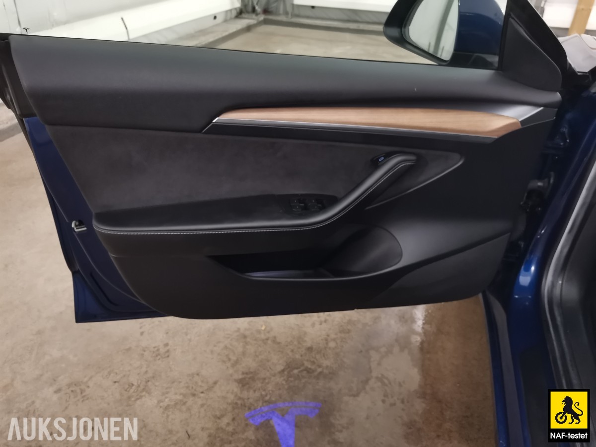 2021 Tesla Model 3 PERFORMANCE AWD GARANTI VARMEPUMPE PANORAMA