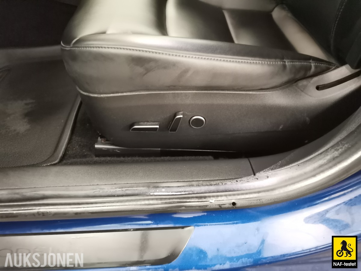2021 Tesla Model 3 PERFORMANCE AWD GARANTI VARMEPUMPE PANORAMA