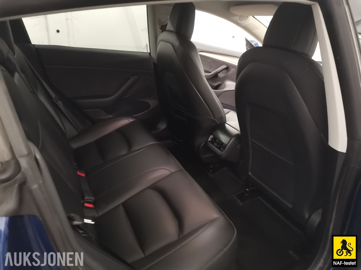 2021 Tesla Model 3 PERFORMANCE AWD GARANTI VARMEPUMPE PANORAMA