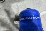 Parti med lensepumper, slanger og tilbehør – Dosatron, Biltema, Altech m.m.