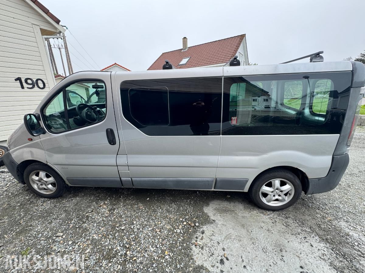 2004 Opel Vivaro 1.9 CDTI 2700, 6-seter