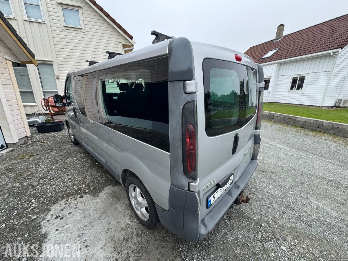 2004 Opel Vivaro 1.9 CDTI 2700, 6-seter