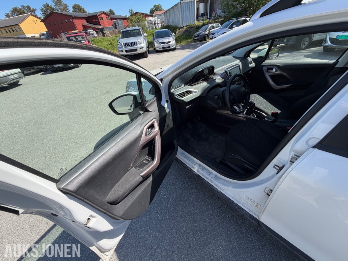 2014 Peugeot 2008 1.2-82 / Servicehistorikk / 8xalu