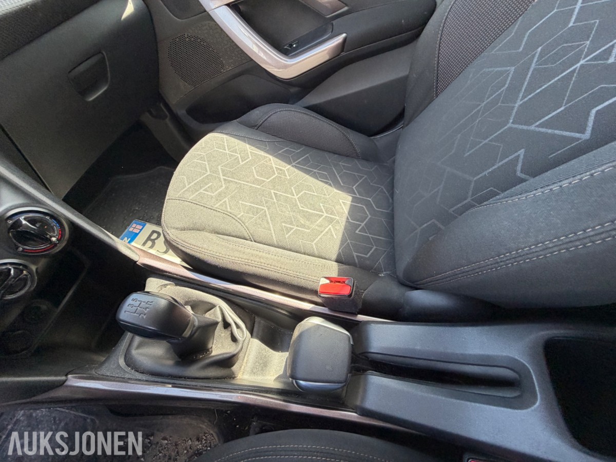 2014 Peugeot 2008 1.2-82 / Servicehistorikk / 8xalu