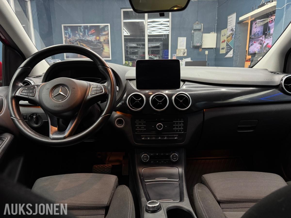 2017 Mercedes-Benz B-Klasse 250 E 180hk Automat Bi Xenon Ryggekamera DAB