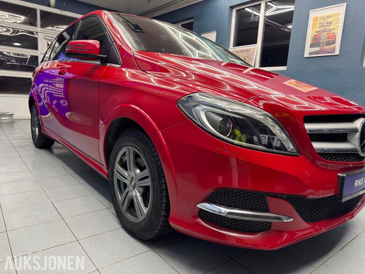2017 Mercedes-Benz B-Klasse 250 E 180hk Automat Bi Xenon Ryggekamera DAB