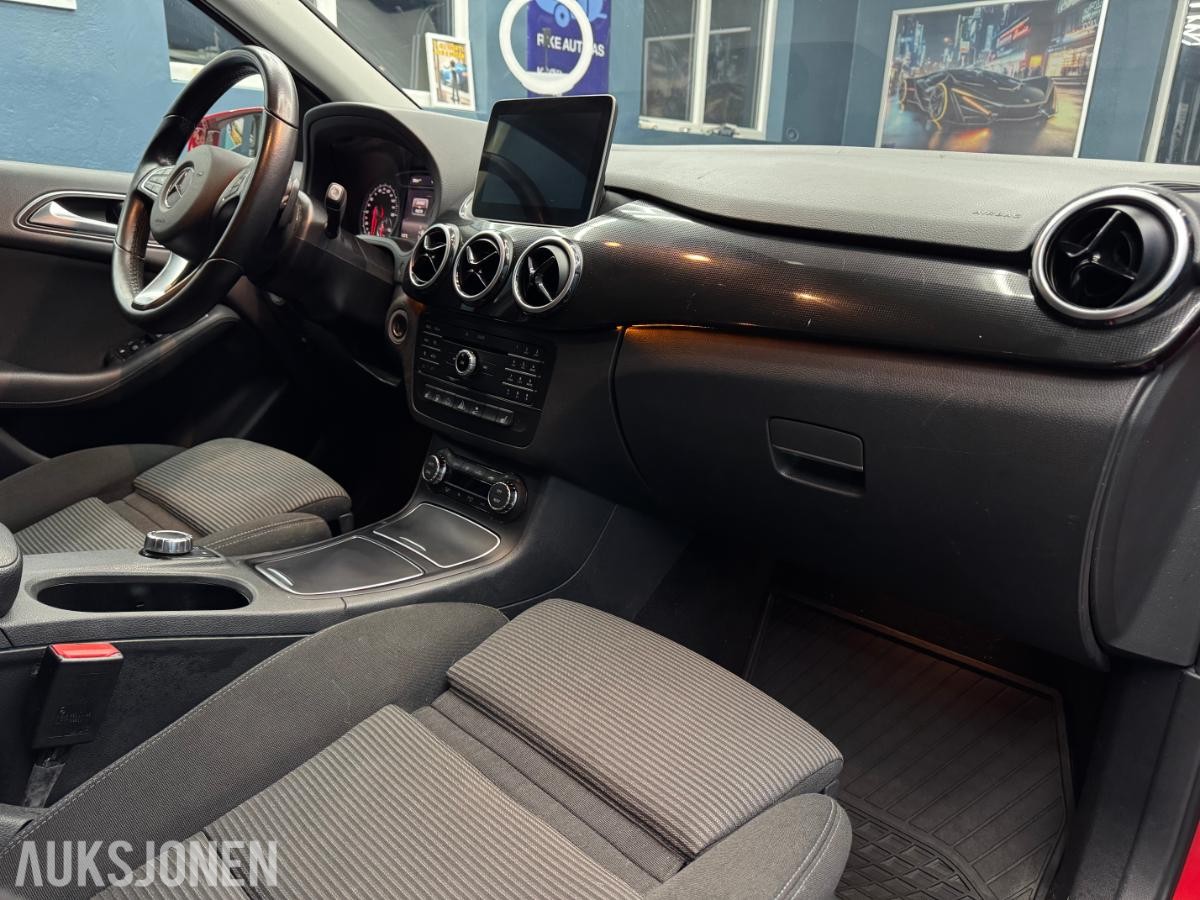 2017 Mercedes-Benz B-Klasse 250 E 180hk Automat Bi Xenon Ryggekamera DAB