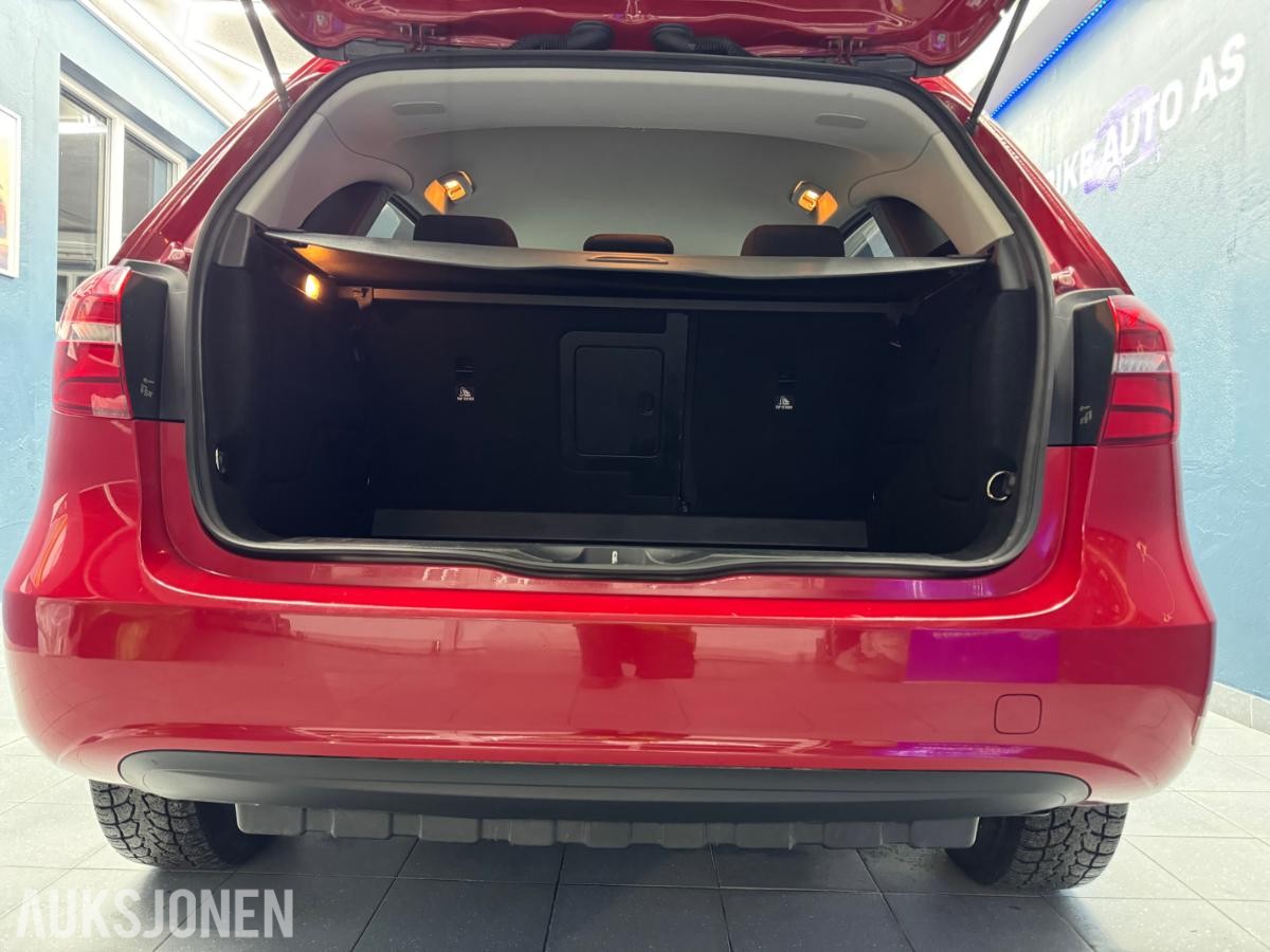 2017 Mercedes-Benz B-Klasse 250 E 180hk Automat Bi Xenon Ryggekamera DAB