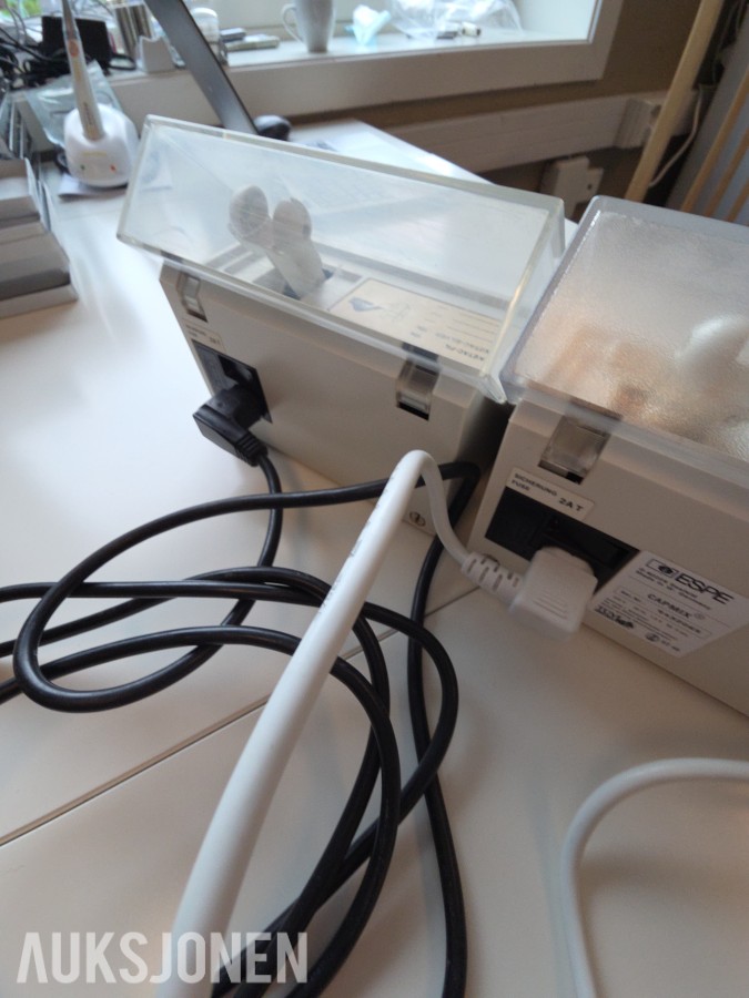 2 stk 3M ESPE CapMix kapselmiksere – dental blandeenheter 230V