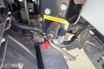 2010 Mitsubishi Fuso skapbil med løftelem og sidedør