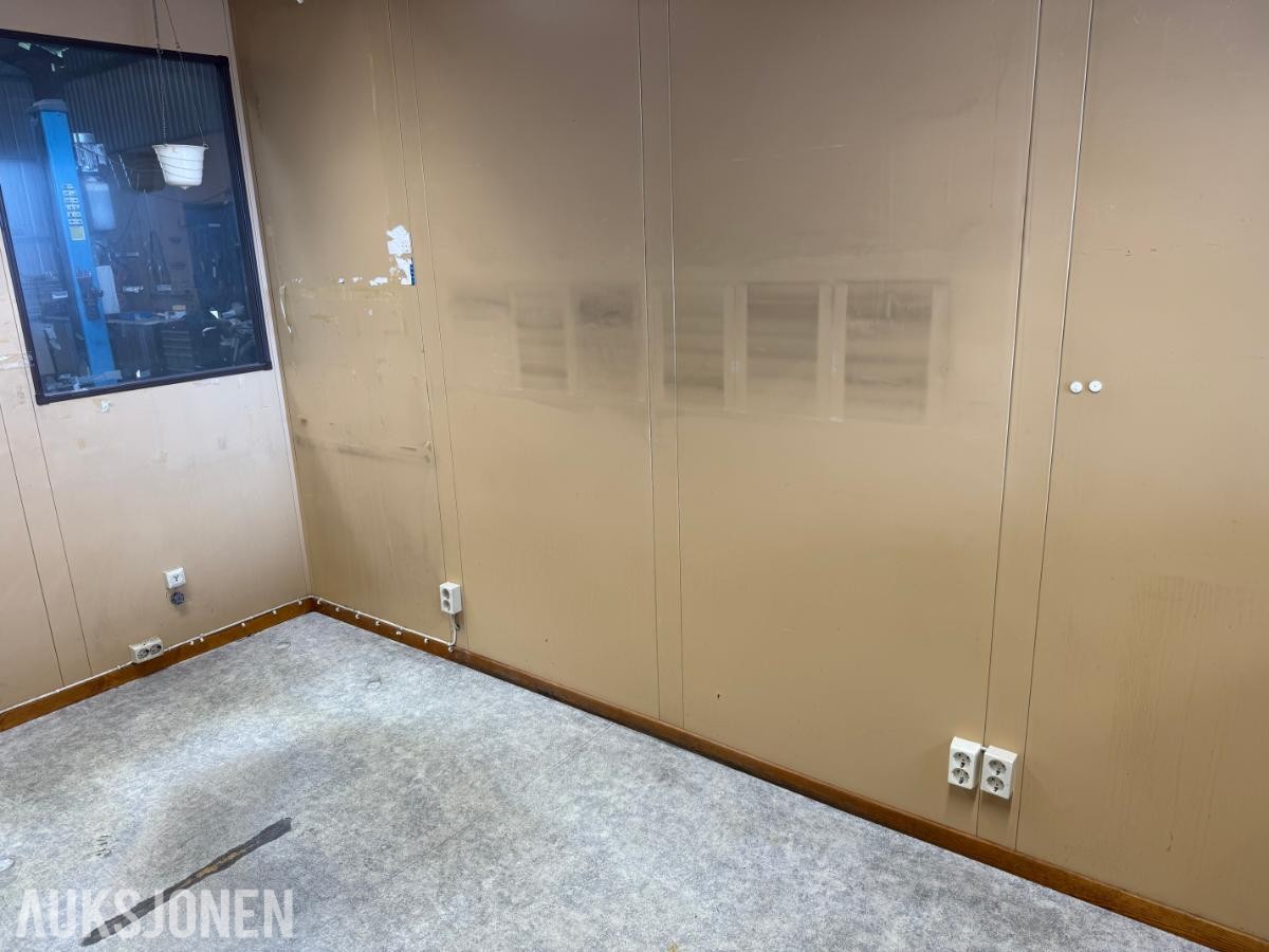 Isolert Kontorbrakke - ingen minstepris