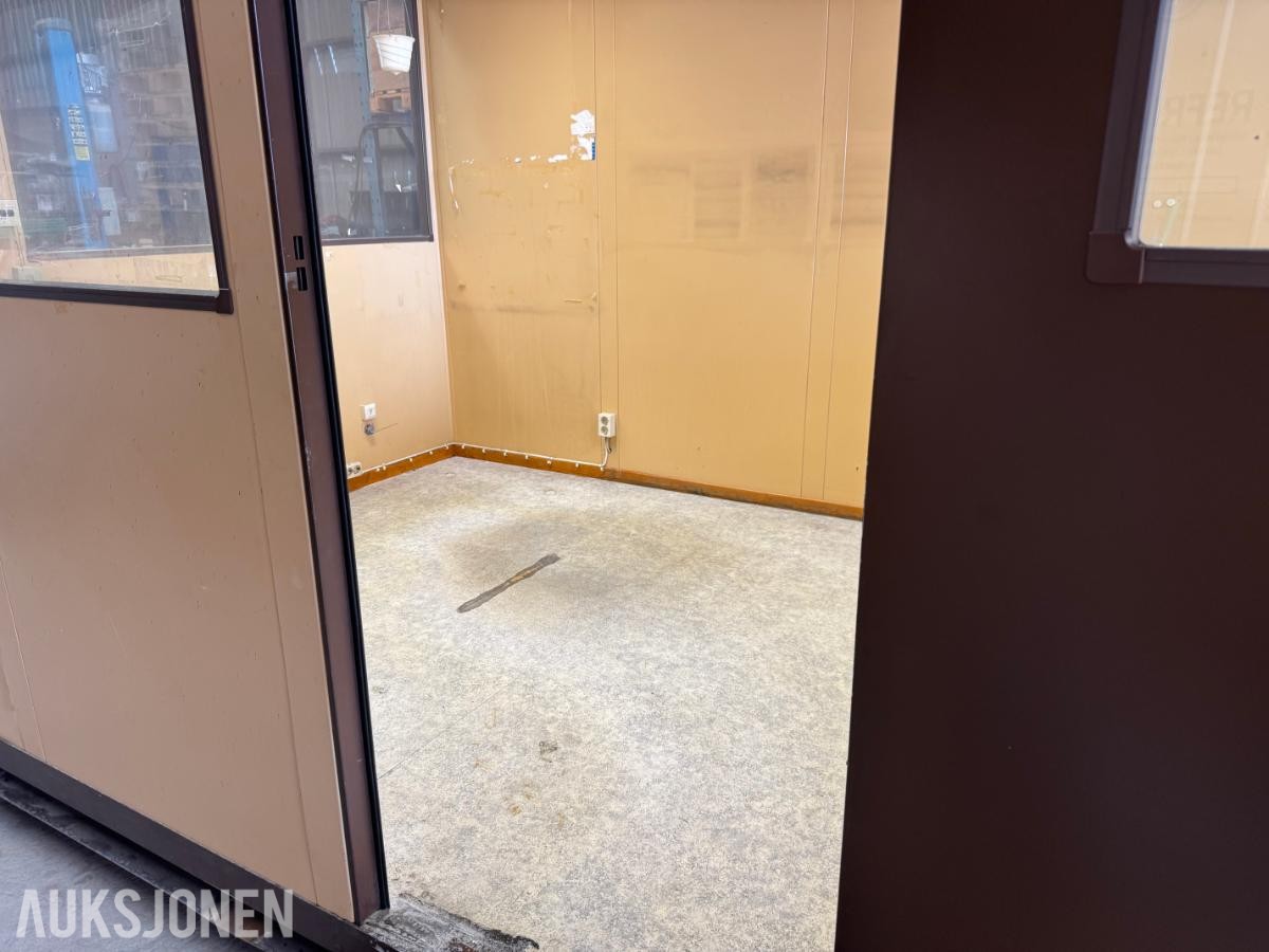 Isolert Kontorbrakke - ingen minstepris
