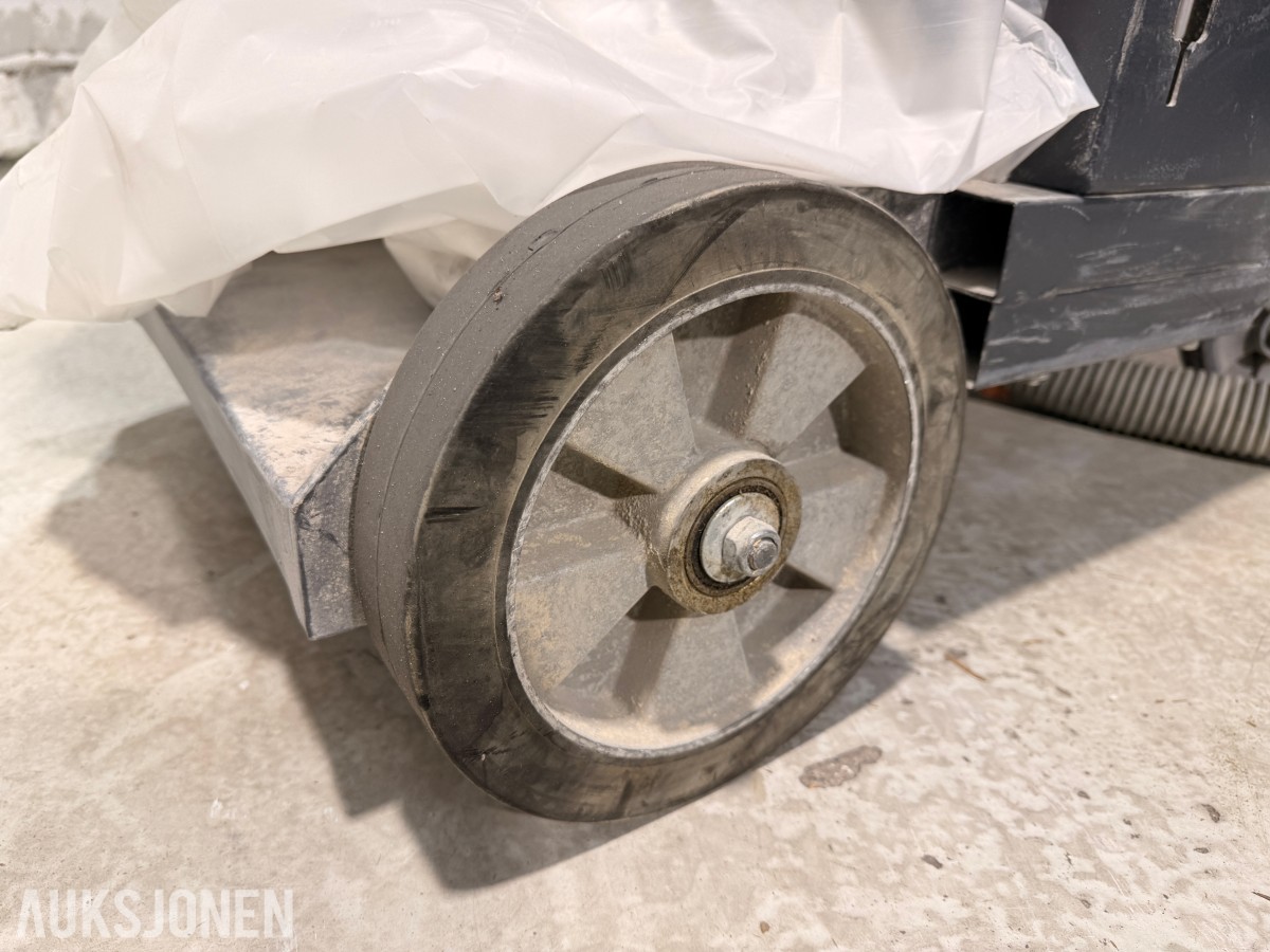 2022 Scanmaskin WS32 RC betongslipemaskin med Zyklon JetPuls V8 industristøvsuger