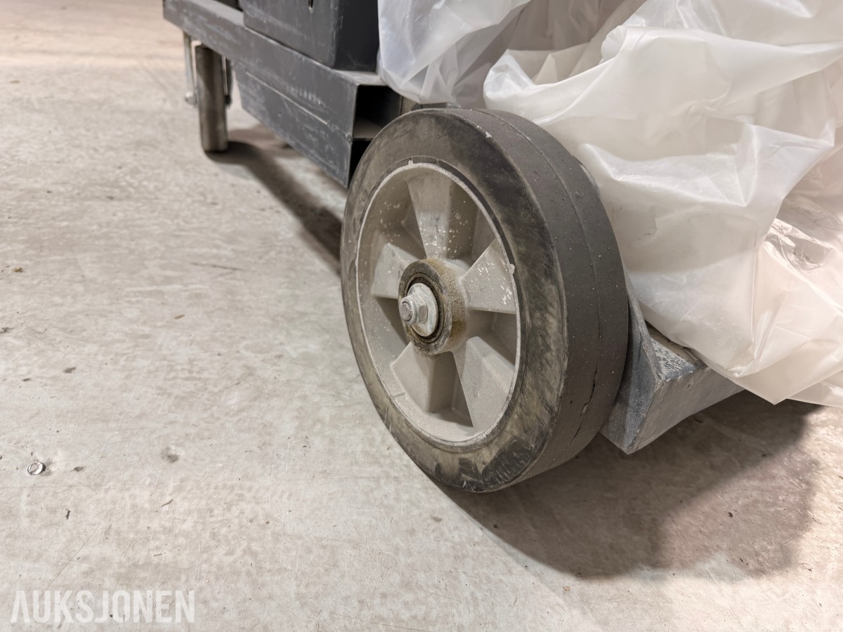 2022 Scanmaskin WS32 RC betongslipemaskin med Zyklon JetPuls V8 industristøvsuger