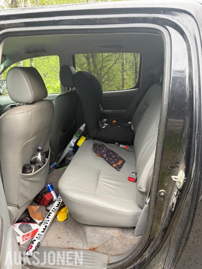 2010 Toyota HiLux 3.0 Diesel 4WD, Automat, Cruisekontroll, Hengerfeste, Reparasjonsobjekt