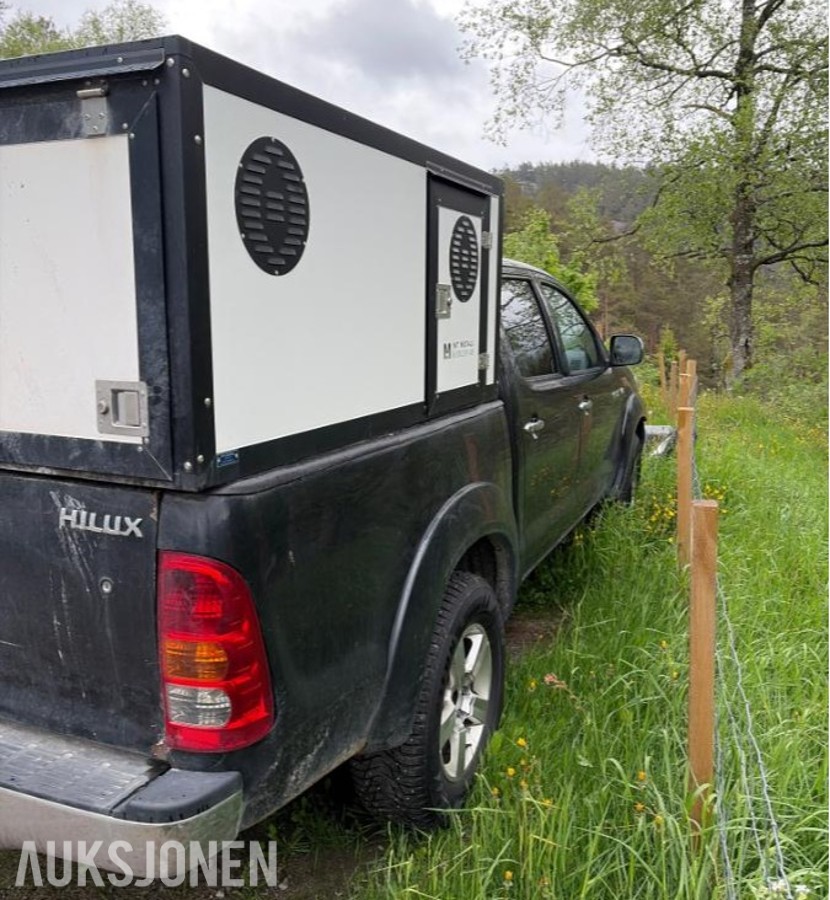 2010 Toyota HiLux 3.0 Diesel 4WD, Automat, Cruisekontroll, Hengerfeste, Reparasjonsobjekt