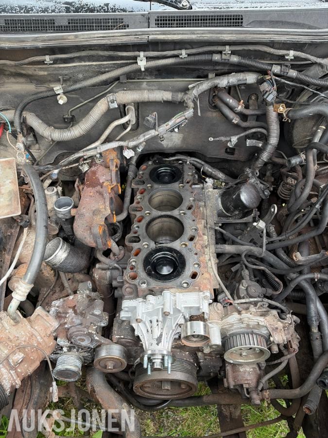 2010 Toyota HiLux 3.0 Diesel 4WD, Automat, Cruisekontroll, Hengerfeste, Reparasjonsobjekt