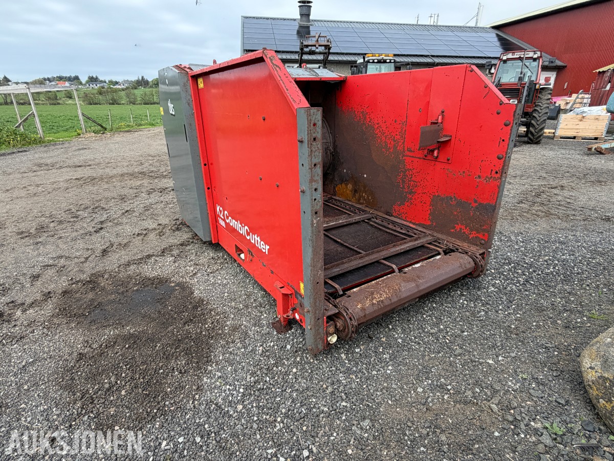 TKS K2 combicutter 1600 - rundballerive
