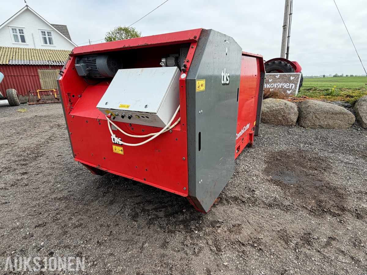 TKS K2 combicutter 1600 - rundballerive