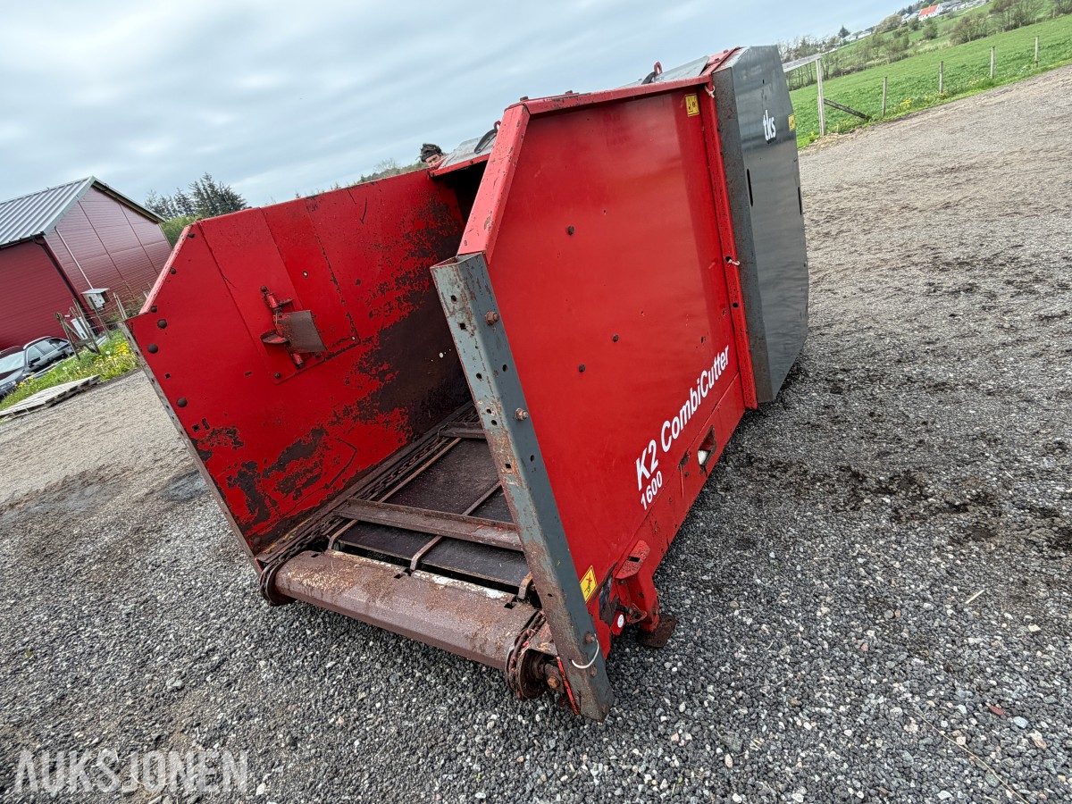TKS K2 combicutter 1600 - rundballerive