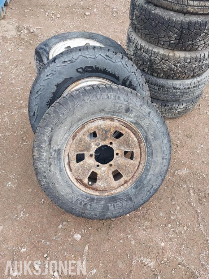 2007 Toyota HiAce 117 D 4WD