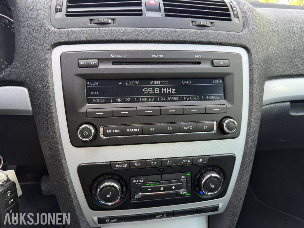 2011 Skoda OCTAVIA - Hengerfeste – Sommer- og vinterhjul – EU-godkjent til 11/2026