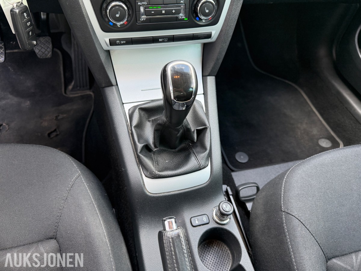 2011 Skoda OCTAVIA - Hengerfeste – Sommer- og vinterhjul – EU-godkjent til 11/2026
