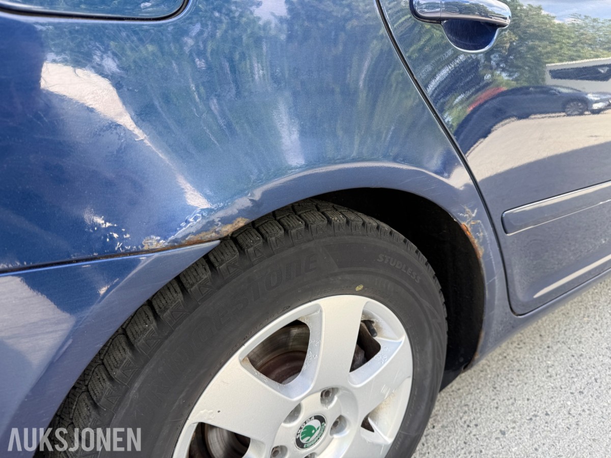 2011 Skoda OCTAVIA - Hengerfeste – Sommer- og vinterhjul – EU-godkjent til 11/2026