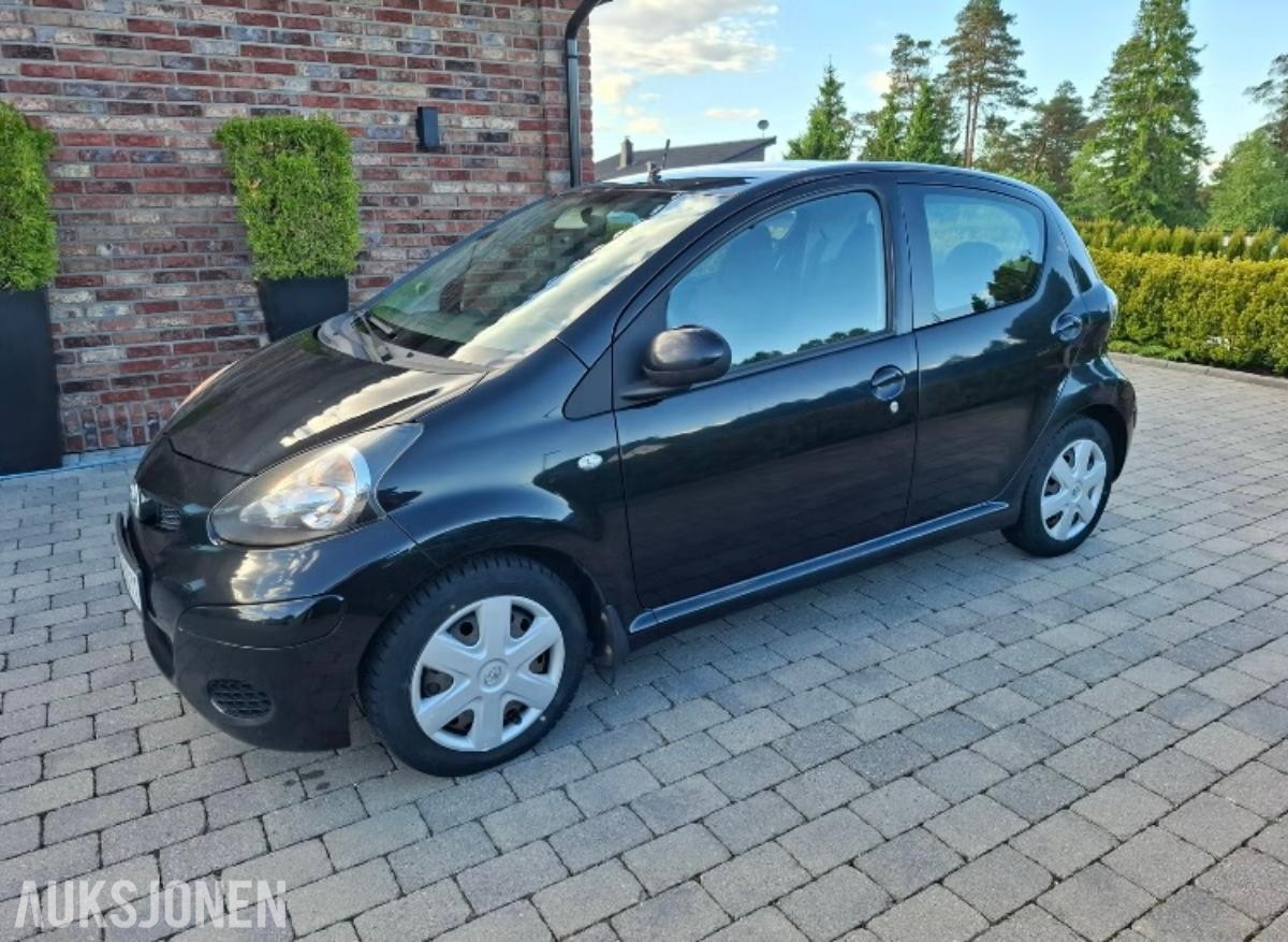 2011 Toyota Aygo 1.0 68hk s+v dekk eu ok 02.2027 176500km