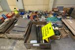 Parti med industriutstyr, festemateriell, CAT-deler og diverse komponenter