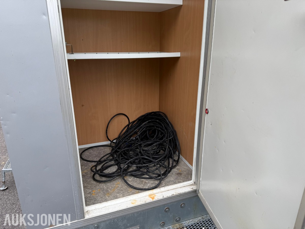 2011 Wiks Traymont hjulbrakke m/toalett og verktøyrom