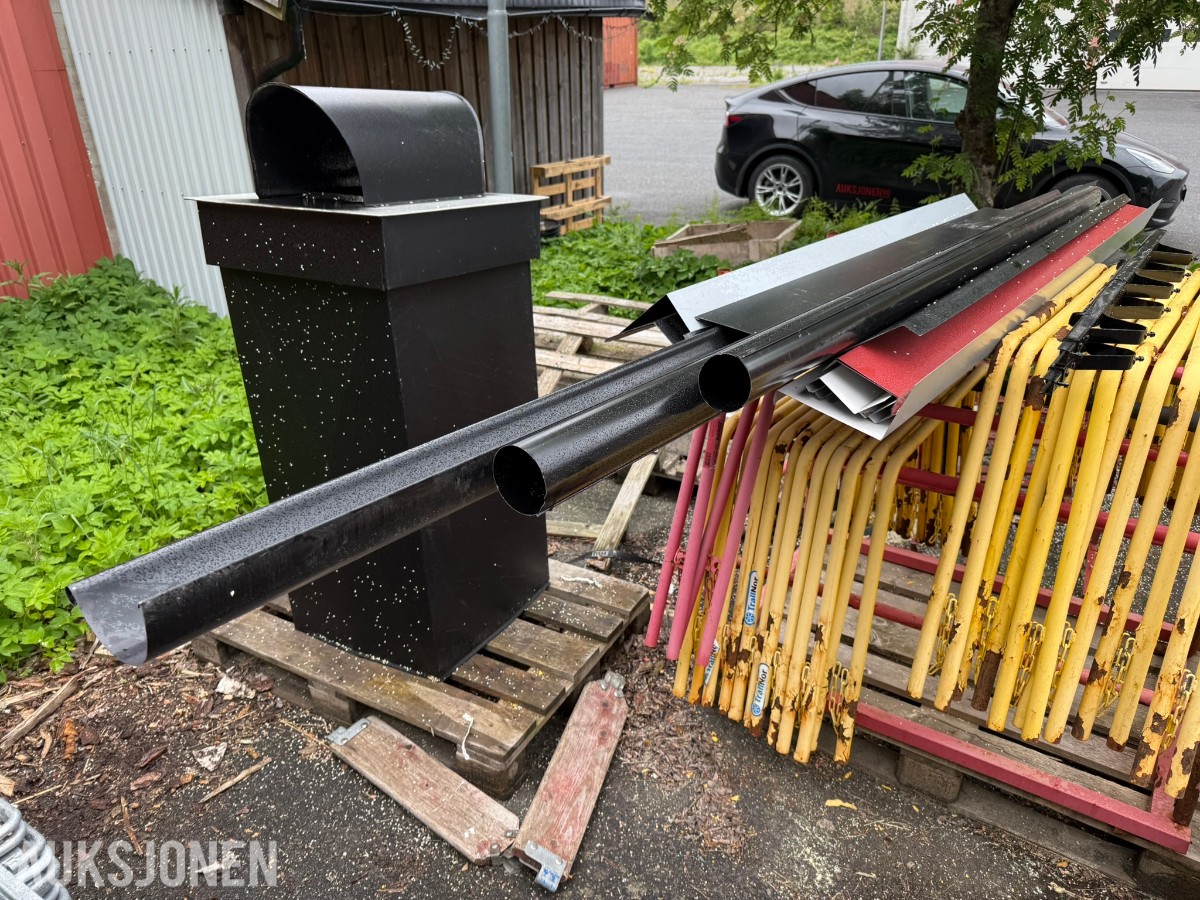 Diverse beslag , rennebeslag og tilbehør + Pipehatt 55x55