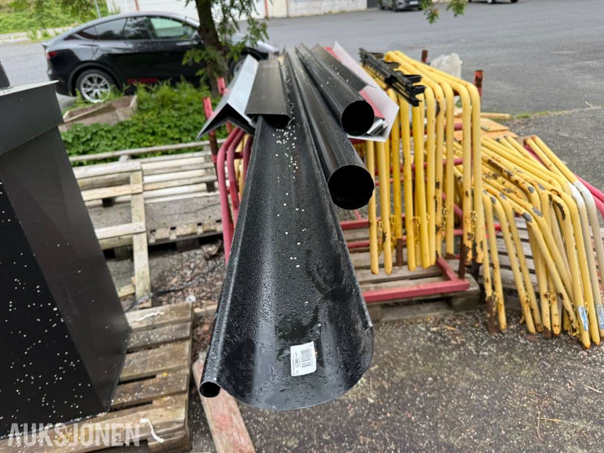 Diverse beslag , rennebeslag og tilbehør + Pipehatt 55x55