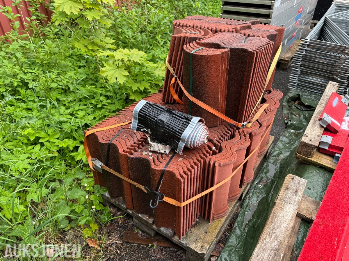Skarpnes Takstein Dobbeltkrum Ru Antikk – ca. 120 stk + 9 mønestein