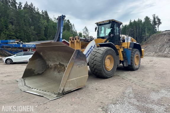 2022 Cat 982 Hjullaster med 7,8 m³ PON bergskuffe - Kun 3.540 timer