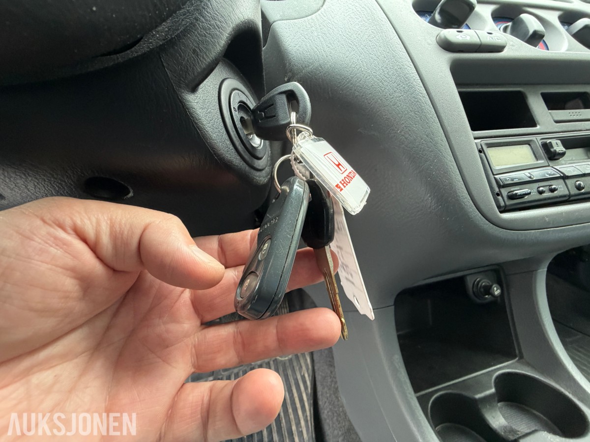 2001 Honda HR-V 1.6-105 4WD / Få eiere / Servicehistorikk / Hengerfeste