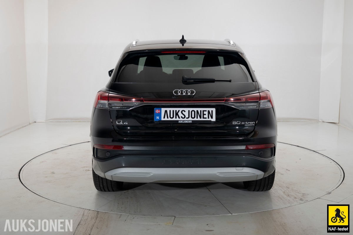 2022 Audi Q4 50 QUATTRO EN EIER HENGERFESTE SPORTSSETER KAMERA