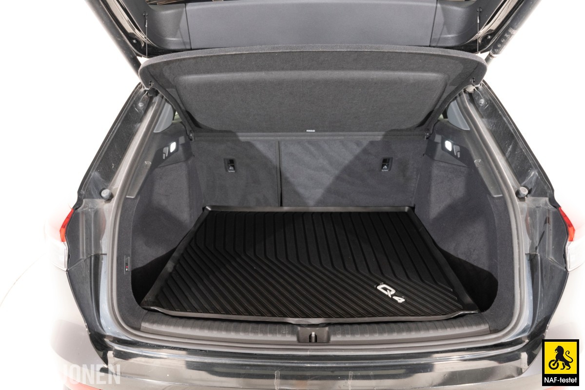 2022 Audi Q4 50 QUATTRO EN EIER HENGERFESTE SPORTSSETER KAMERA