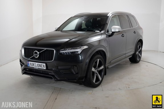 2018 Volvo XC90 T8 AWD R-DESIGN HENGERFESTE VARMER HEAD-UP 360-KAMERA LUFTFJÆRING PANORAMA