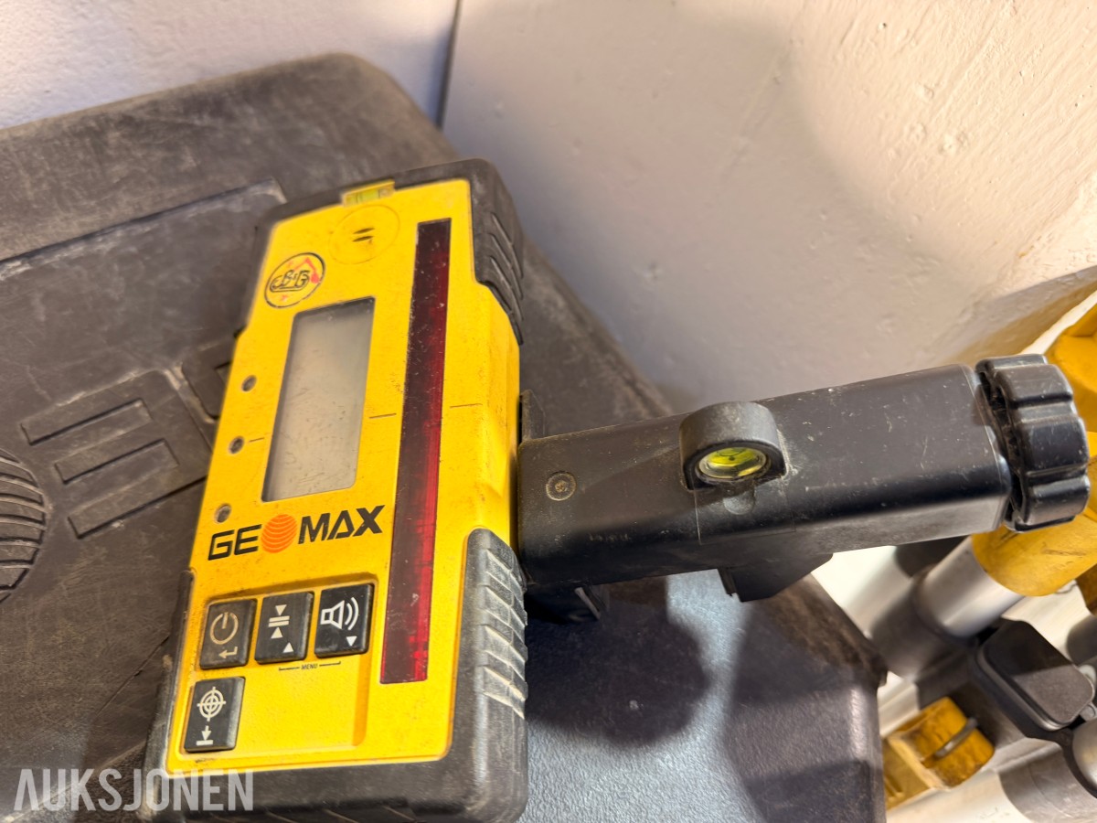 GeoMax Zone60 HG rotasjonslaser med mottaker, stativ og målestang