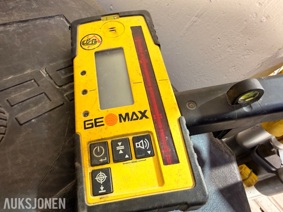 GeoMax Zone60 HG rotasjonslaser med mottaker, stativ og målestang