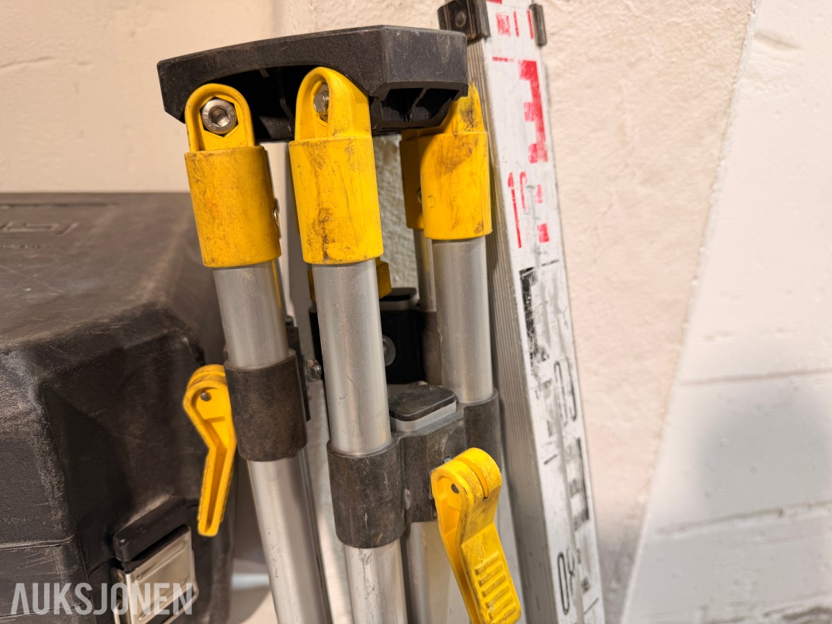 GeoMax Zone60 HG rotasjonslaser med mottaker, stativ og målestang