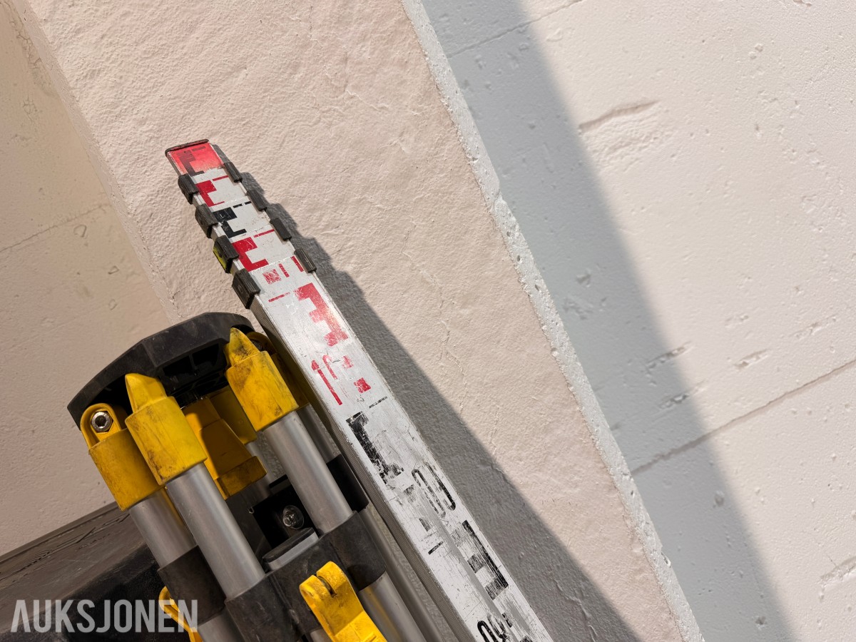 GeoMax Zone60 HG rotasjonslaser med mottaker, stativ og målestang