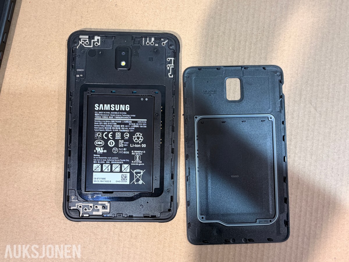 Samsung Galaxy Tab Active3 SM-T575 64GB LTE med svart beskyttelsesdeksel