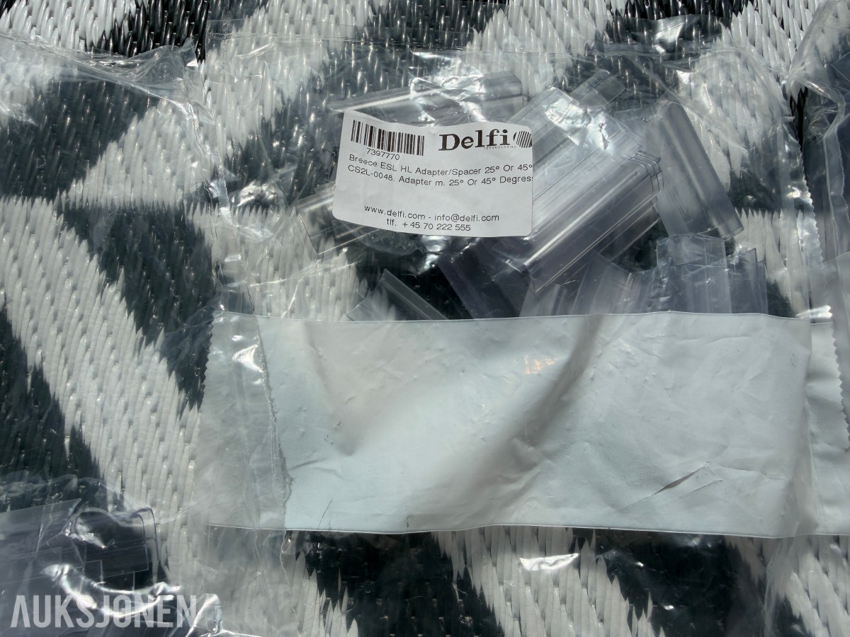 Delfi/Breece Chroma-4 elektroniske hylleetiketter med tilbehør